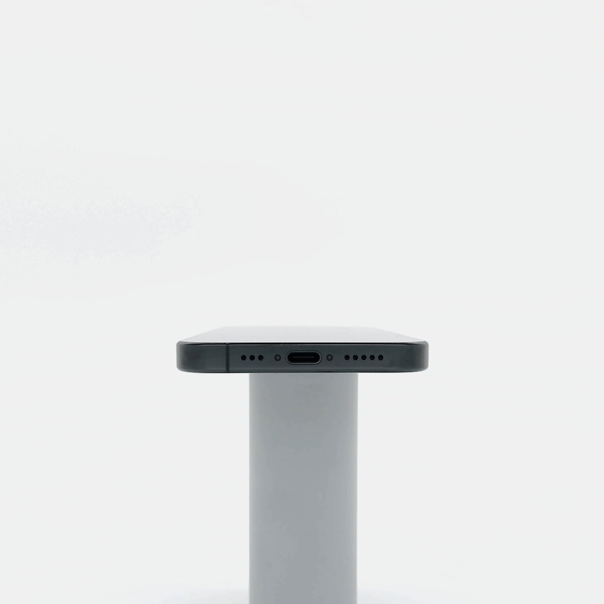 95新 Apple iPhone 16 Pro 128G 黑色鈦金屬 中國大陸版