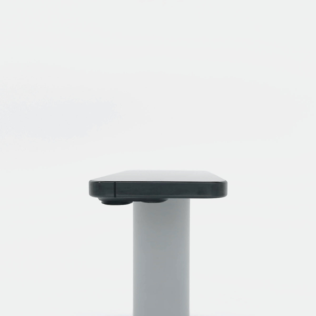 95新 Apple iPhone 16 Pro 128G 黑色鈦金屬 中國大陸版