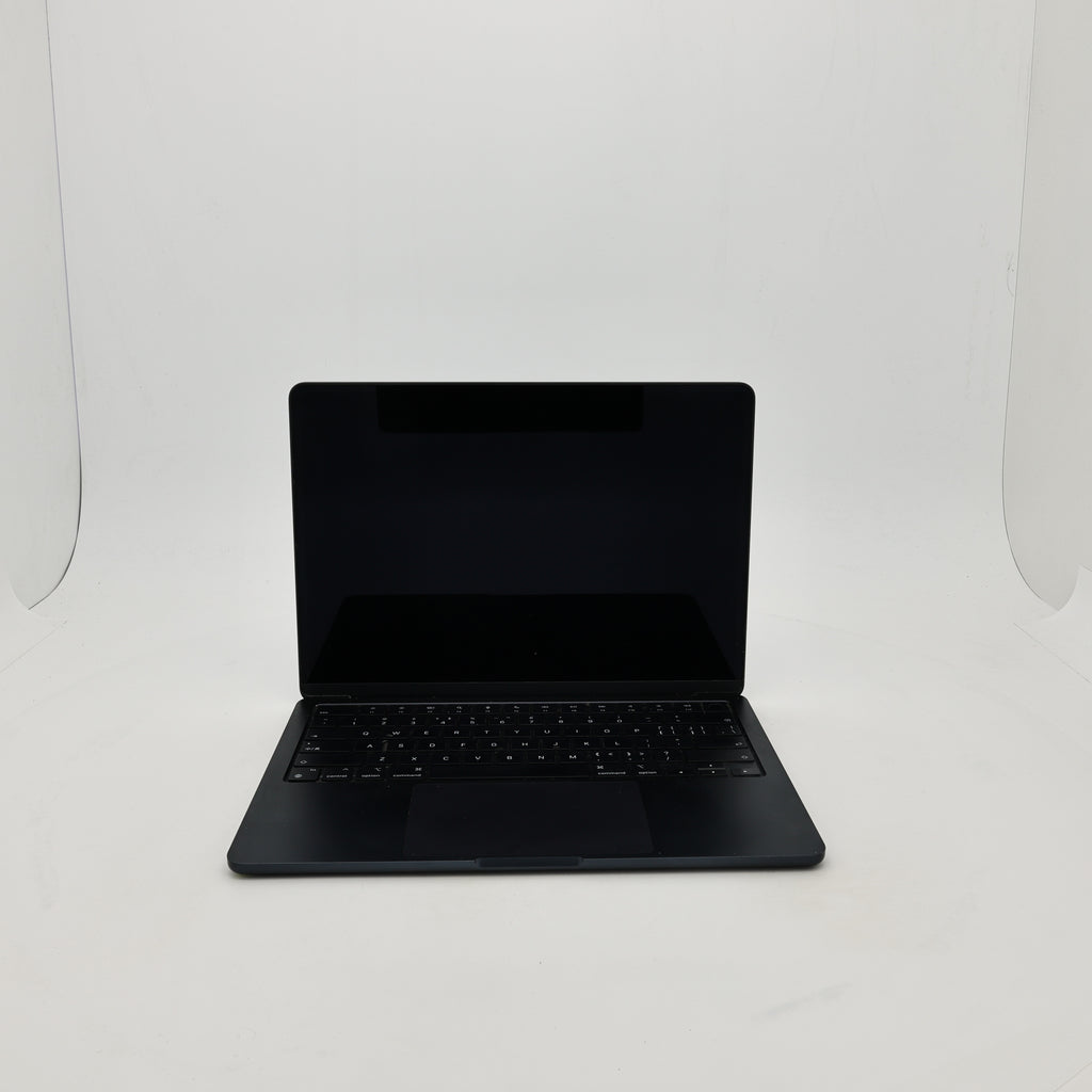 95新 Apple MacBook Air 22年 13寸 M2（8+8核） 8G RAM 256G SSD 午夜色