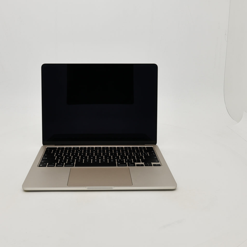 95新 Apple MacBook Air 22年 13寸 M2（8+8核） 16G RAM 256G SSD 星光色