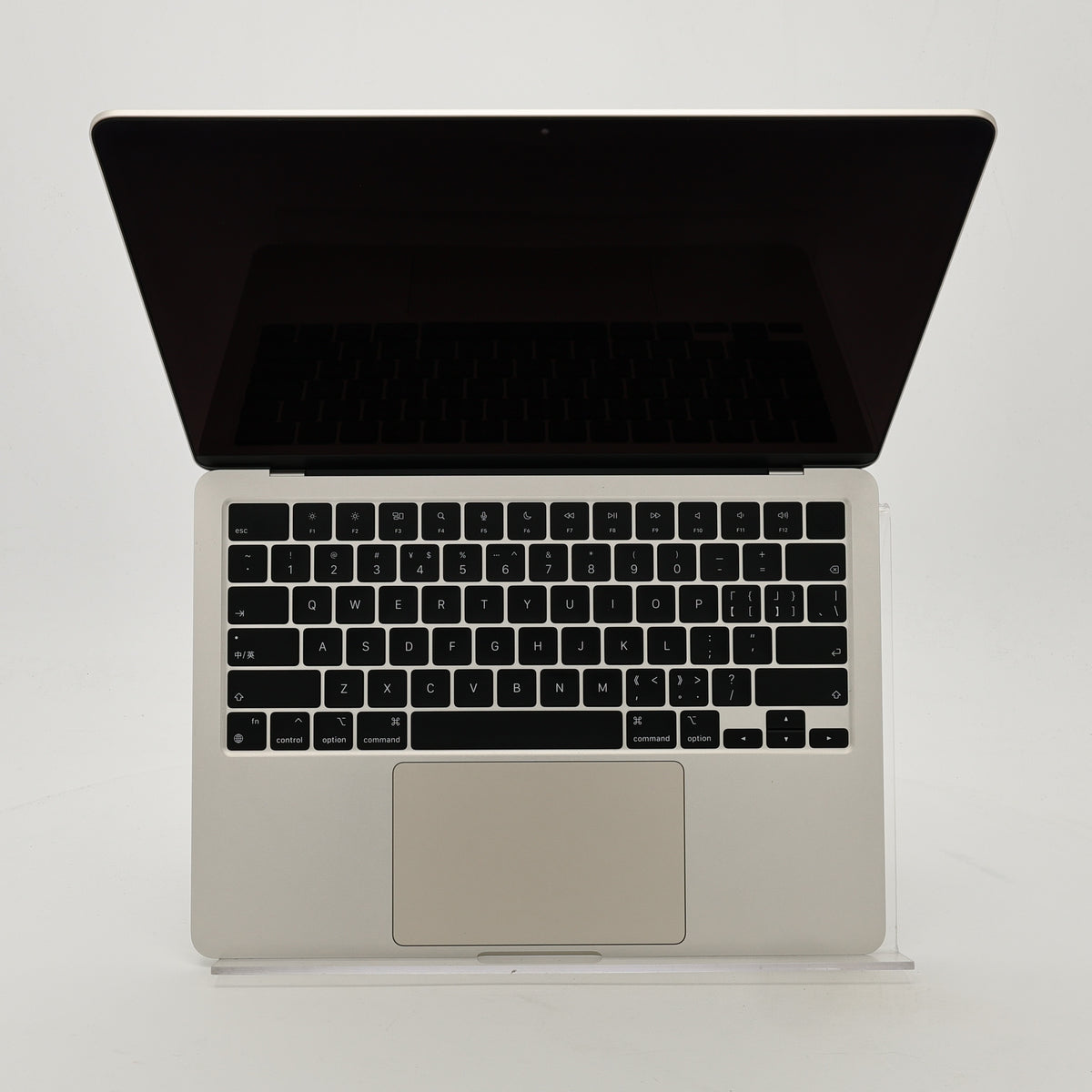 95新 Apple MacBook Air 22年 13寸 M2（8+8核） 16G RAM 256G SSD 星光色