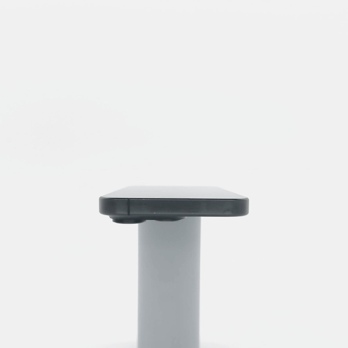 95新 Apple iPhone 16 Pro 128G 黑色鈦金屬 中國大陸版