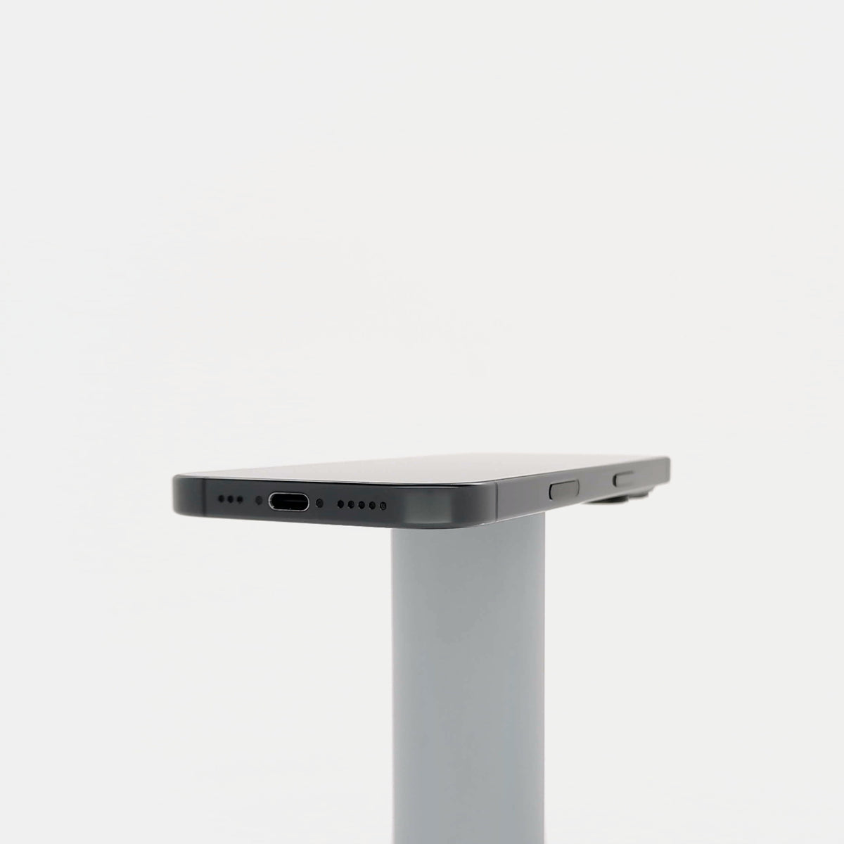 95新 Apple iPhone 16 Pro 128G 黑色鈦金屬 中國大陸版
