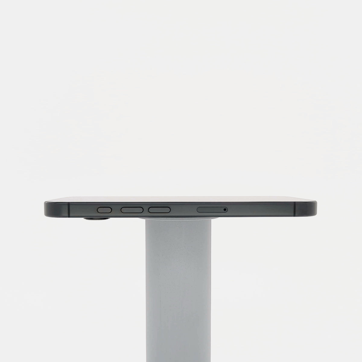 95新 Apple iPhone 16 Pro 128G 黑色鈦金屬 中國大陸版