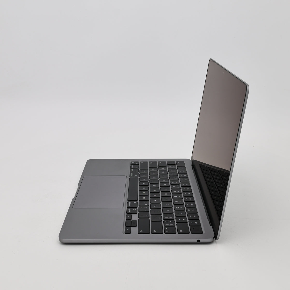99新 Apple MacBook Air 22年 13寸 M2（8+8核） 8G RAM 256G SSD 深空灰色