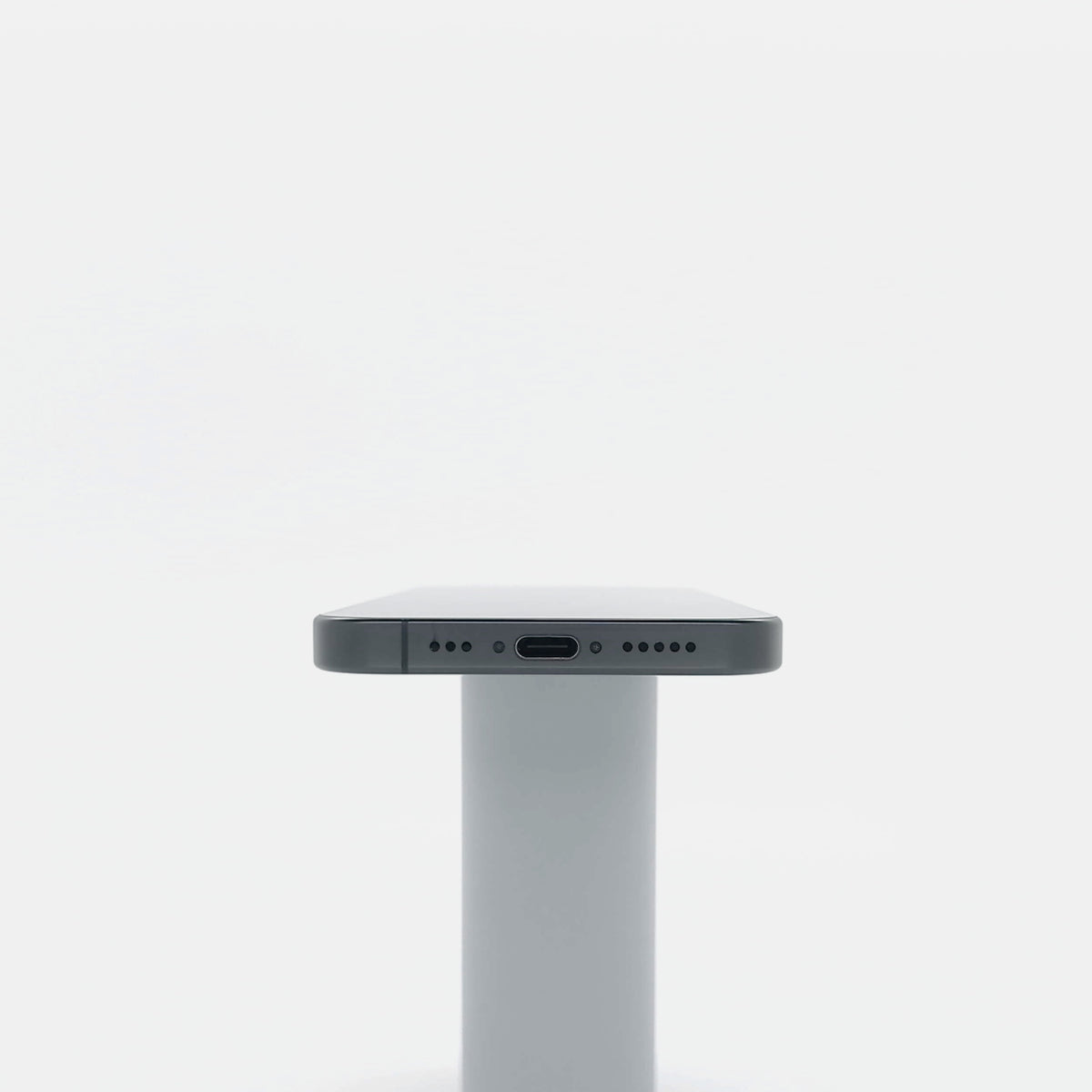 95新 Apple iPhone 16 Pro 128G 黑色鈦金屬 中國大陸版
