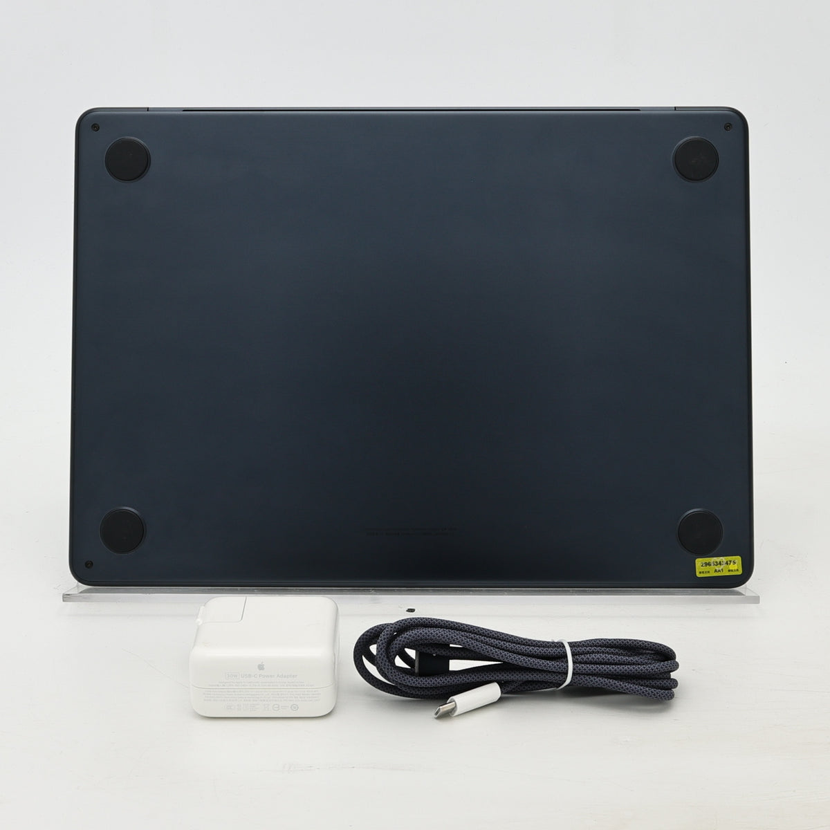 95新 Apple MacBook Air 22年 13寸 M2（8+8核） 8G RAM 256G SSD 午夜色