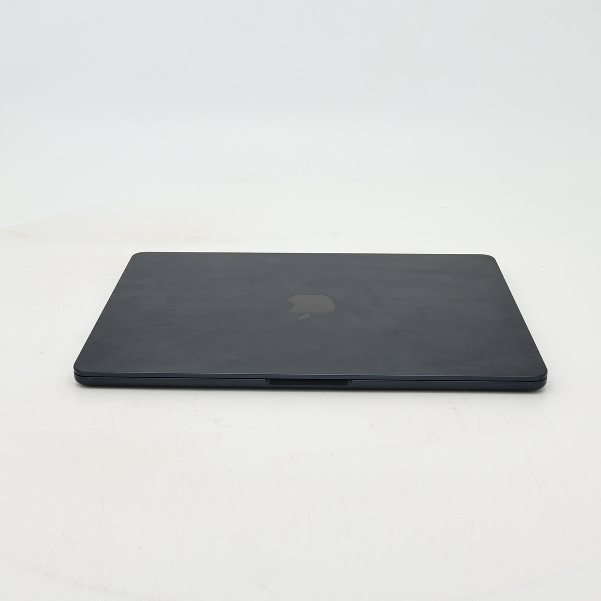 95新 Apple MacBook Air 22年 13寸 M2（8+8核） 8G RAM 256G SSD 午夜色