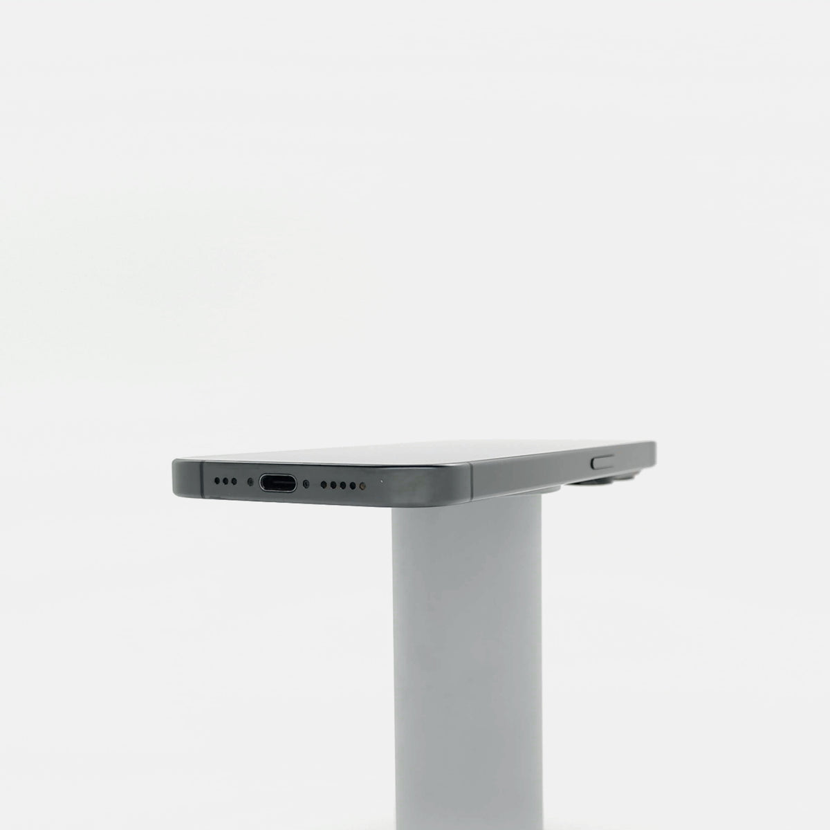 95新 Apple iPhone 15 Pro 128G 黑色鈦金屬 中國大陸版