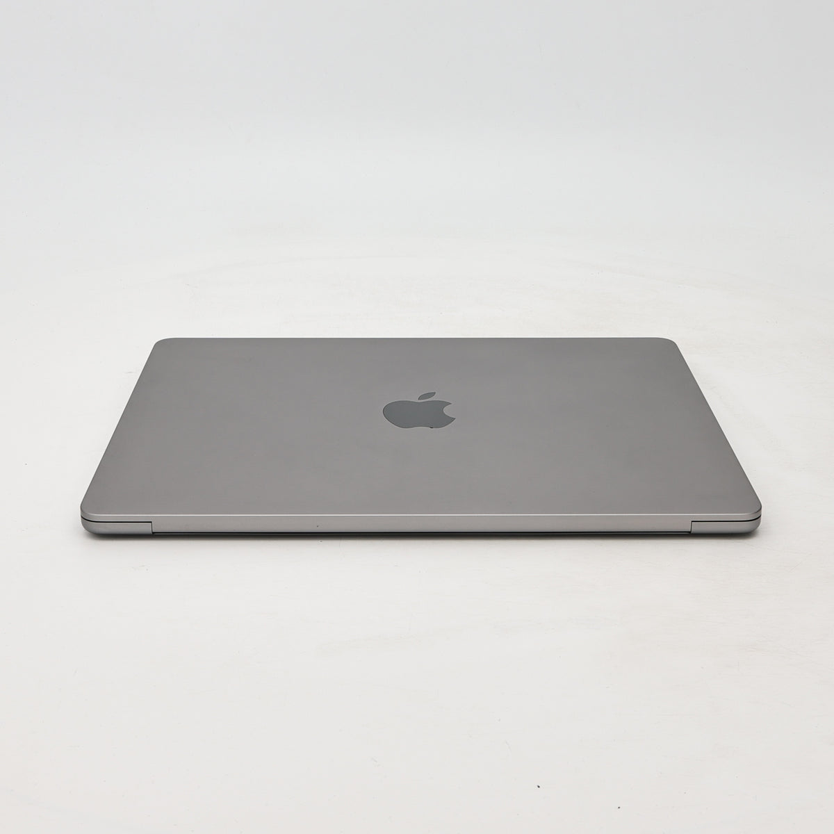 95新 Apple MacBook Air 22年 13寸 M2（8+10核） 8G RAM 512G SSD 深空灰色