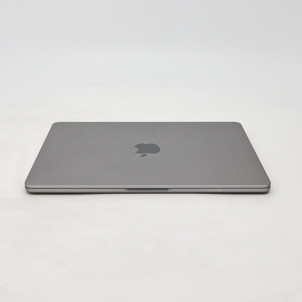 95新 Apple MacBook Air 22年 13寸 M2（8+10核） 8G RAM 512G SSD 深空灰色
