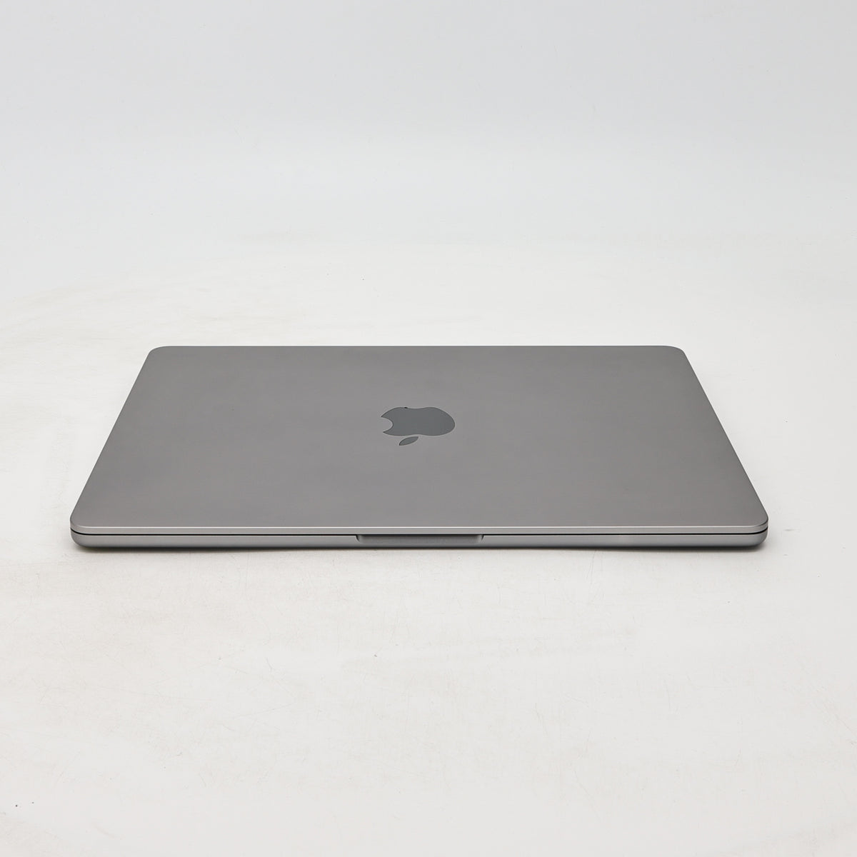 95新 Apple MacBook Air 22年 13寸 M2（8+10核） 8G RAM 512G SSD 深空灰色