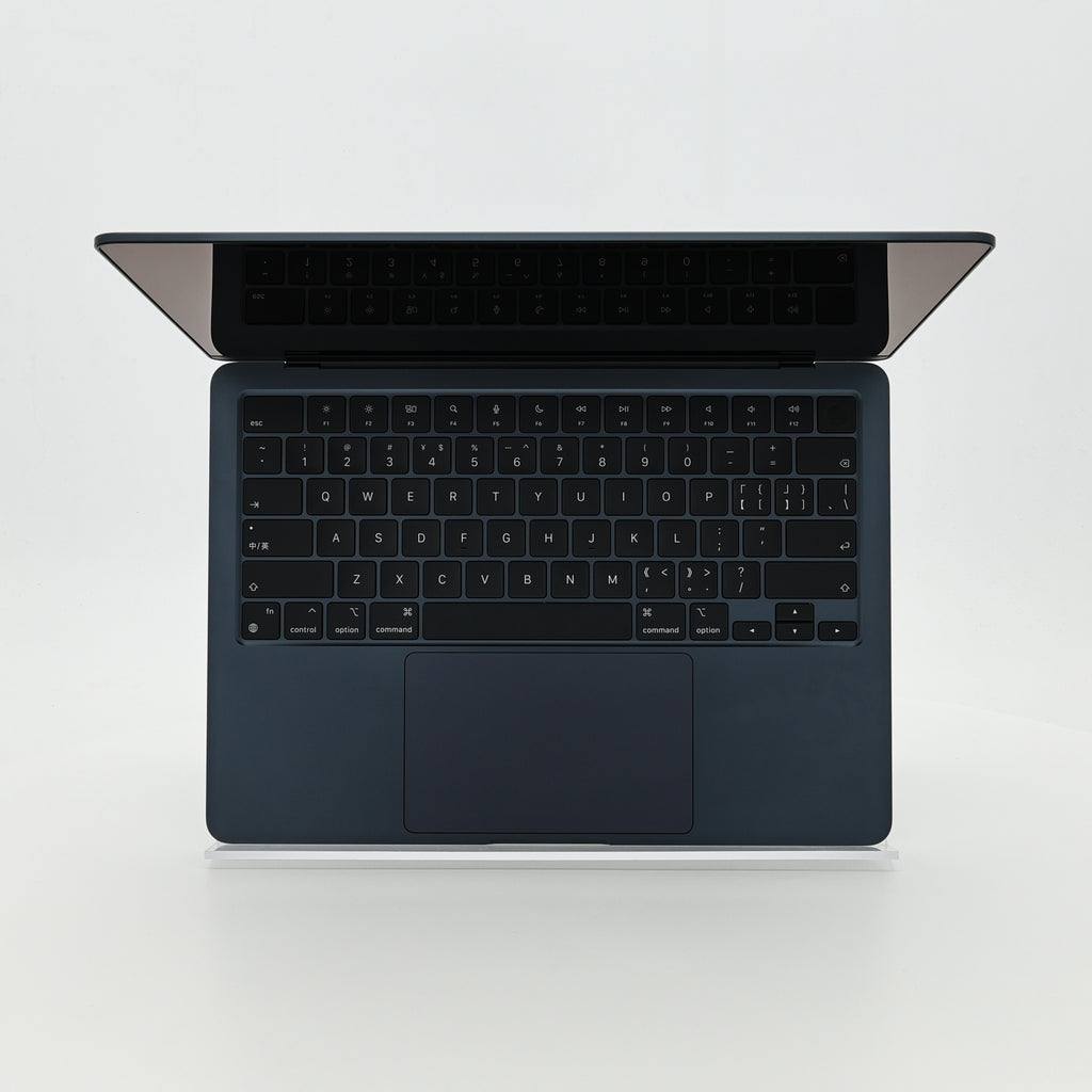 99新 Apple MacBook Air 24年 13寸 M3（8+8核） 8G RAM 256G SSD 午夜色