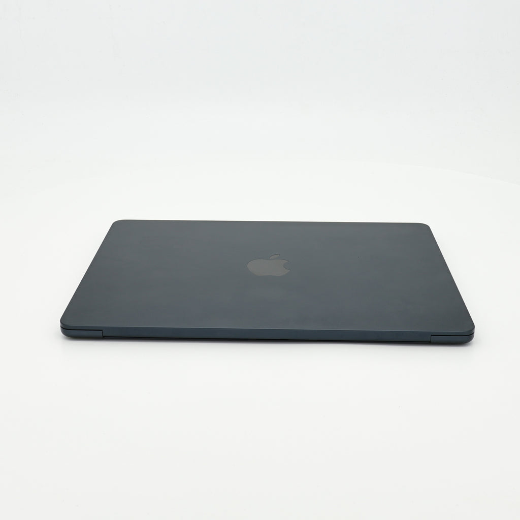 99新 Apple MacBook Air 24年 13寸 M3（8+8核） 8G RAM 256G SSD 午夜色