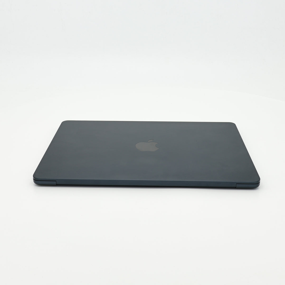 99新 Apple MacBook Air 24年 13寸 M3（8+8核） 8G RAM 256G SSD 午夜色
