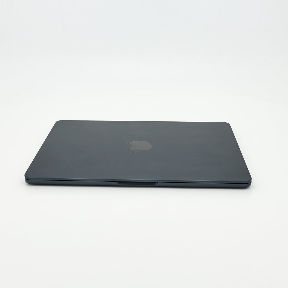 99新 Apple MacBook Air 24年 13寸 M3（8+8核） 8G RAM 256G SSD 午夜色