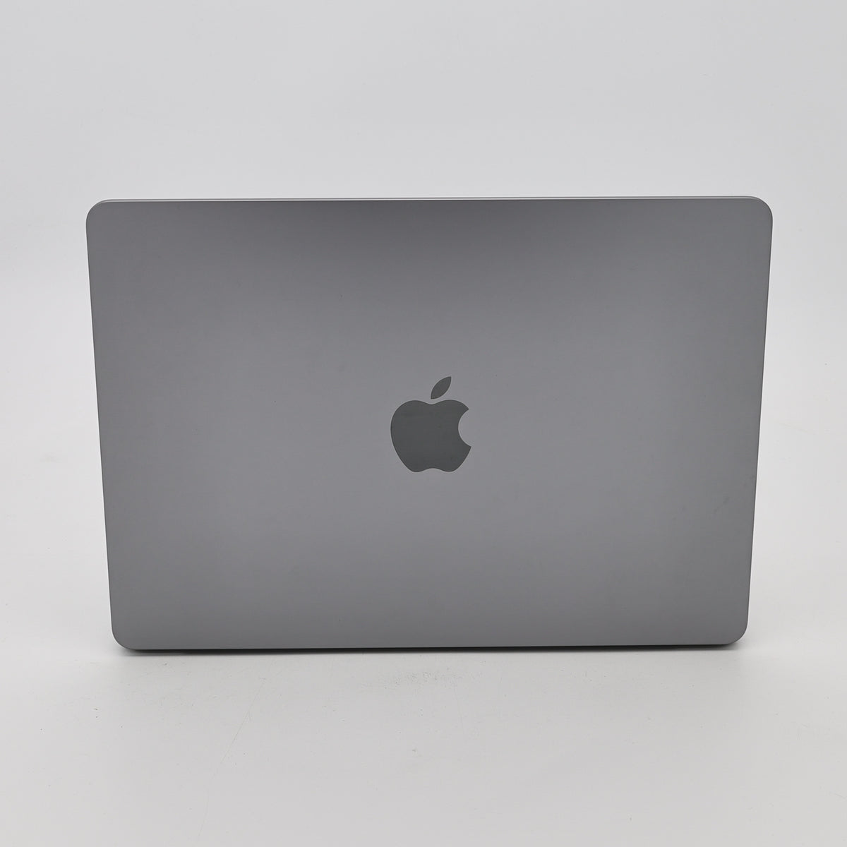 95新 Apple MacBook Air 22年 13寸 M2（8+10核） 8G RAM 512G SSD 深空灰色