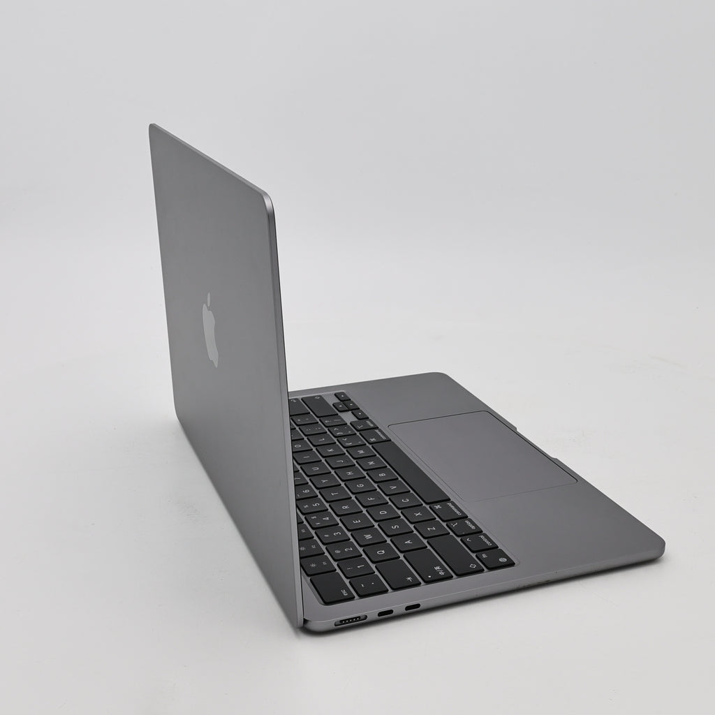 95新 Apple MacBook Air 22年 13寸 M2（8+10核） 8G RAM 512G SSD 深空灰色