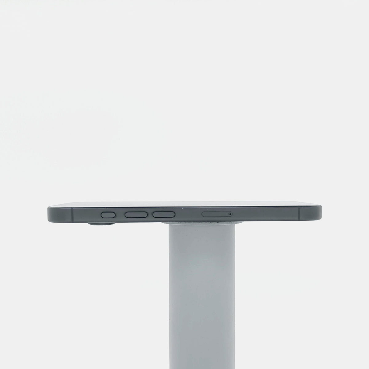 95新 Apple iPhone 16 Pro 128G 黑色鈦金屬 中國大陸版