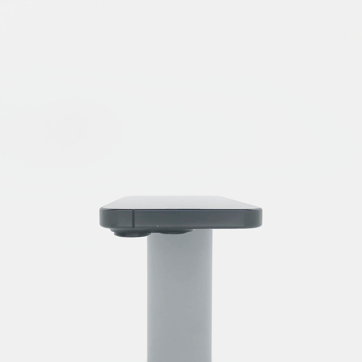 95新 Apple iPhone 16 Pro 128G 黑色鈦金屬 中國大陸版