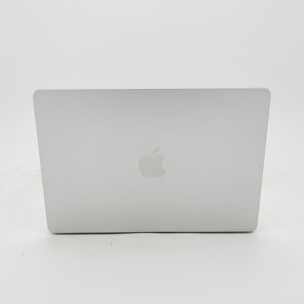 95新 Apple MacBook Air 22年 13寸 M2（8+8核） 8G RAM 256G SSD 銀色