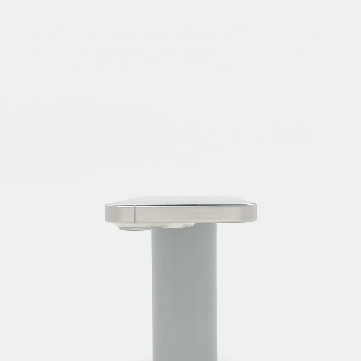 95新 Apple iPhone 15 Pro 256G 白色鈦金屬 中國大陸版