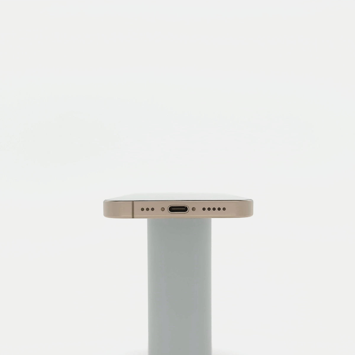 95新 Apple iPhone 16 Pro 128G 沙漠色鈦金屬 中國大陸版