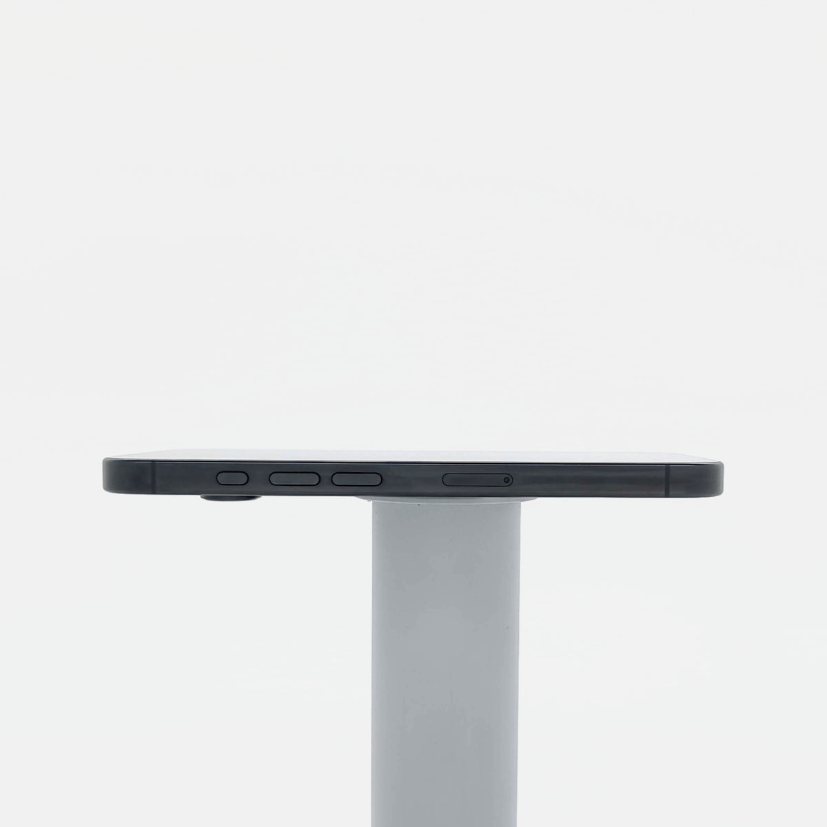 95新 Apple iPhone 16 Pro 128G 黑色鈦金屬 中國大陸版