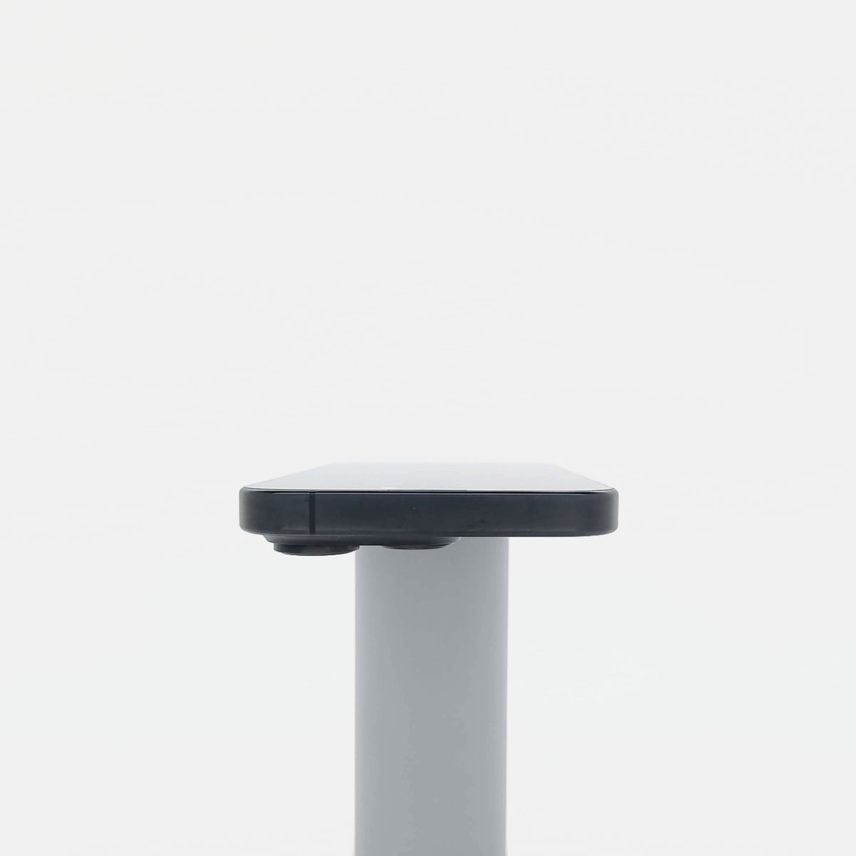 95新 Apple iPhone 16 Pro 128G 黑色鈦金屬 中國大陸版