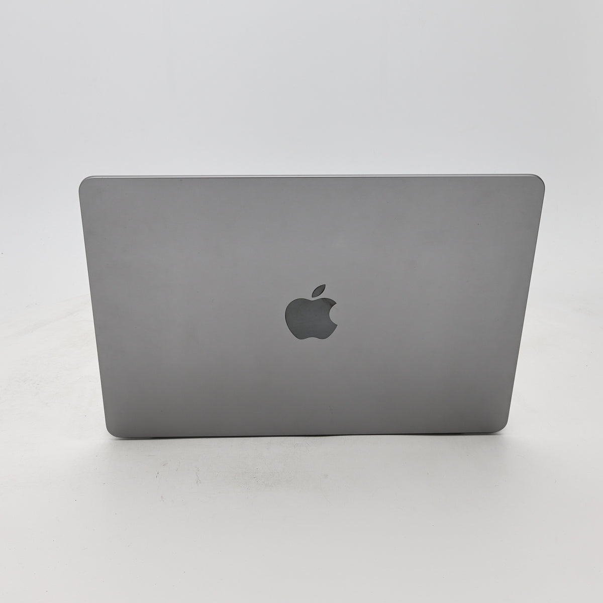 95新 Apple MacBook Air 22年 13寸 M2（8+10核） 8G RAM 512G SSD 深空灰色