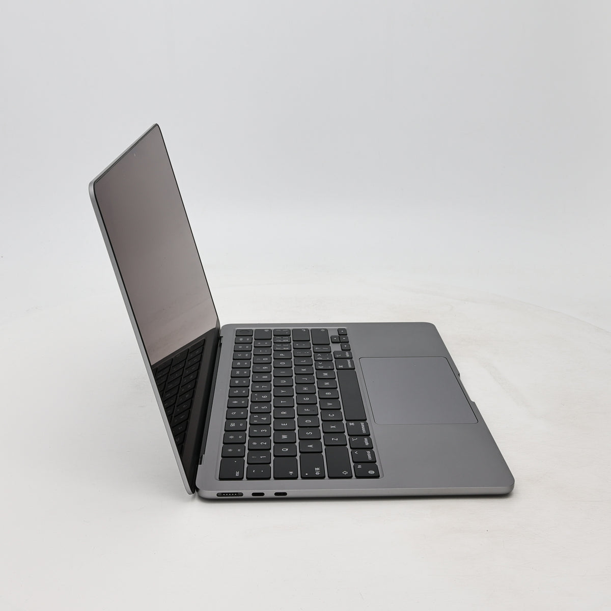 95新 Apple MacBook Air 22年 13寸 M2（8+10核） 8G RAM 512G SSD 深空灰色