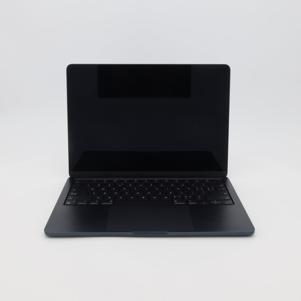 99新 Apple MacBook Air 22年 13寸 M2（8+8核） 8G RAM 256G SSD 午夜色
