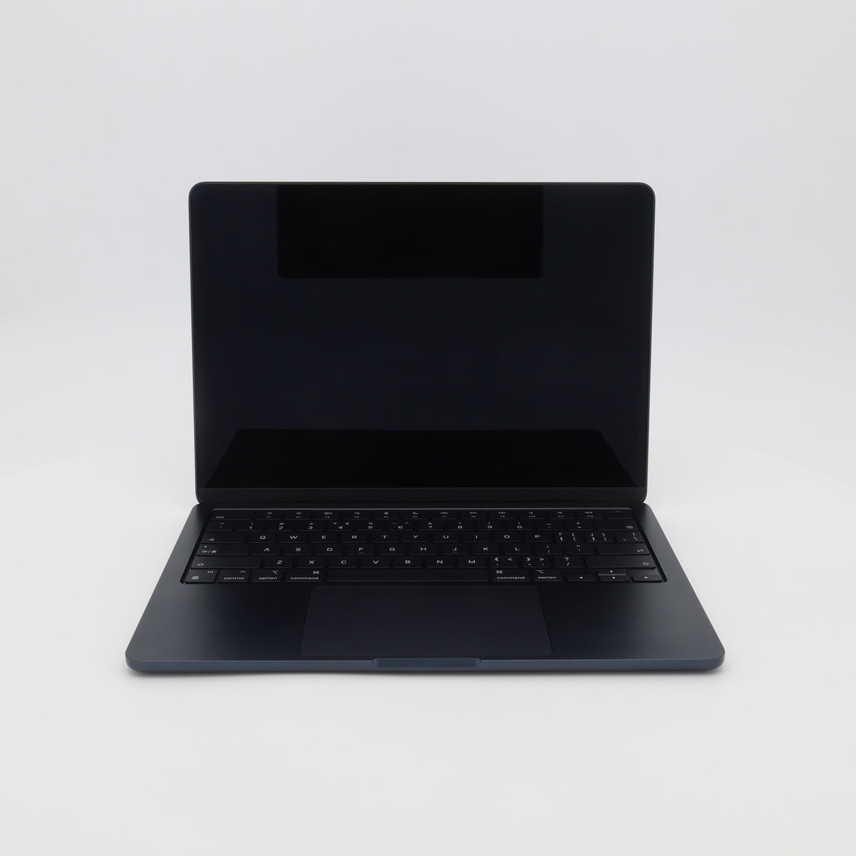 99新 Apple MacBook Air 22年 13寸 M2（8+8核） 8G RAM 256G SSD 午夜色