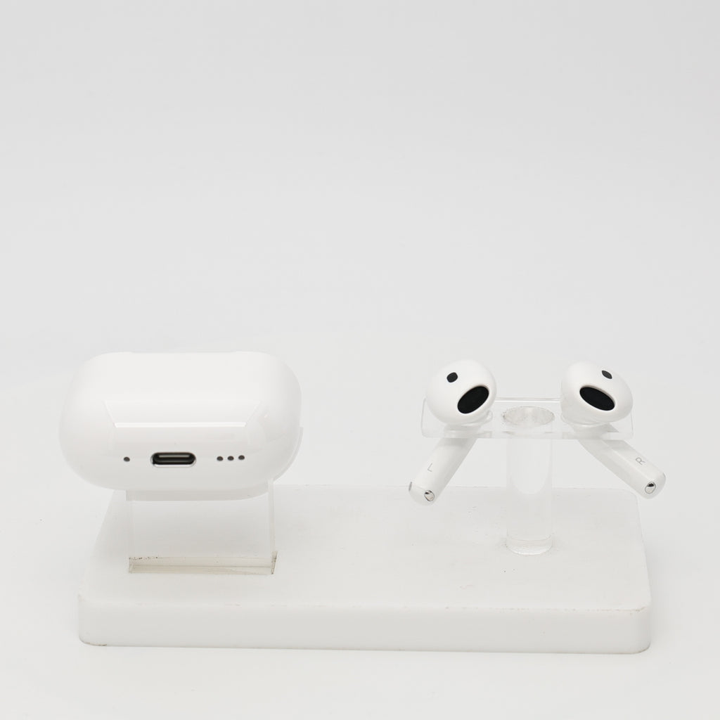 99新 Apple AirPods 5 白色