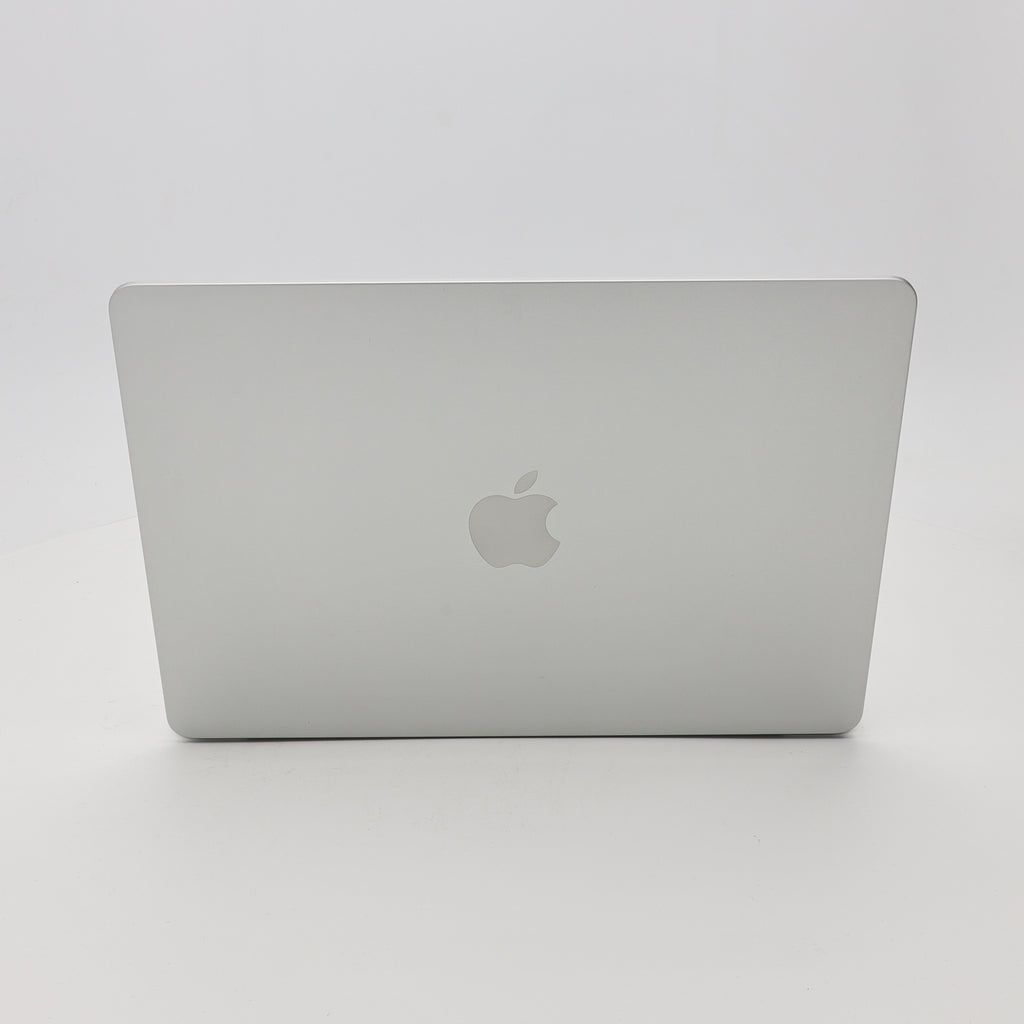 95新 Apple MacBook Air 22年 13寸 M2（8+8核） 8G RAM 256G SSD 銀色