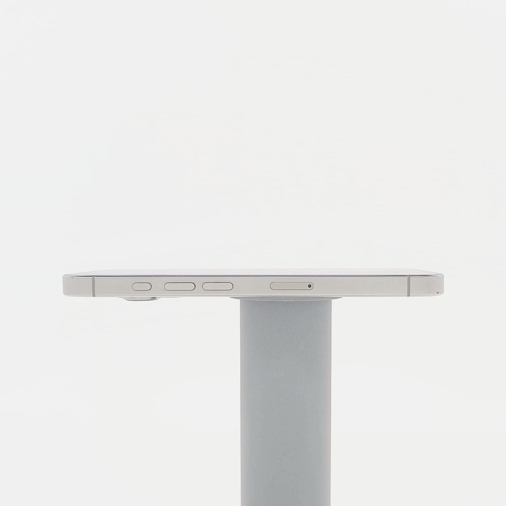 95新 Apple iPhone 16 Pro 128G 白色鈦金屬 中國大陸版