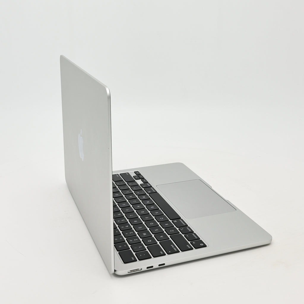 99新 Apple MacBook Air 22年 13寸 M2（8+10核） 8G RAM 512G SSD 銀色