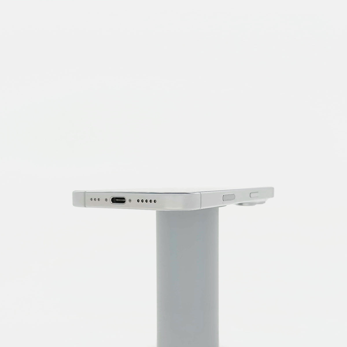 95新 Apple iPhone 16 Pro 128G 白色鈦金屬 中國大陸版