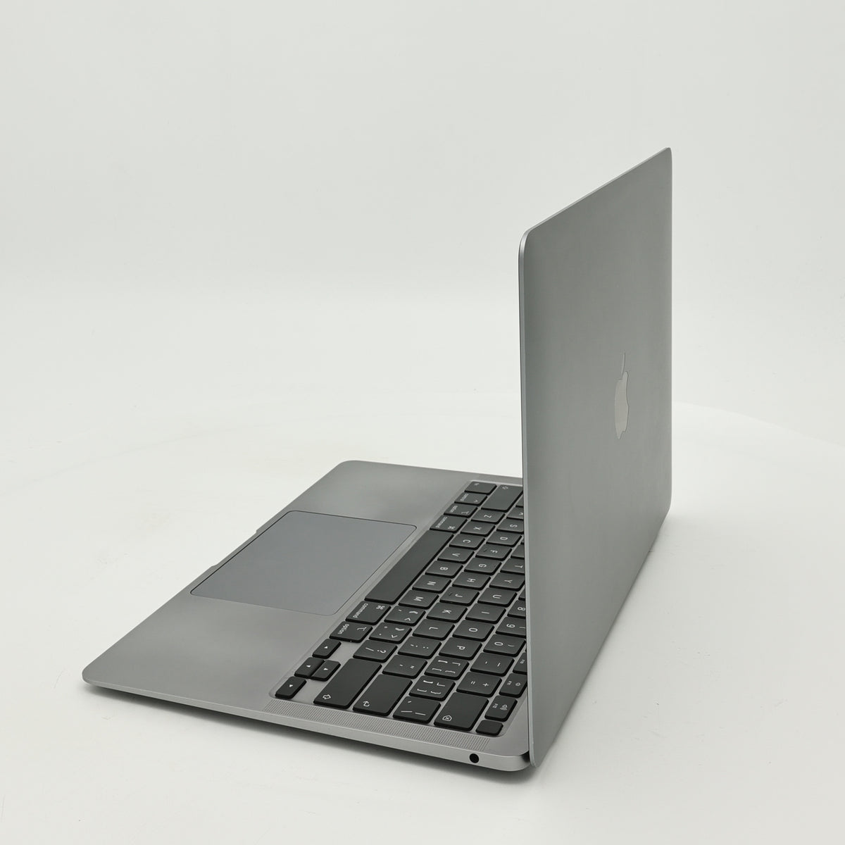 95新 Apple MacBook Air 20年 13寸 i5 1.1G 8G RAM 256G SSD 深空灰色