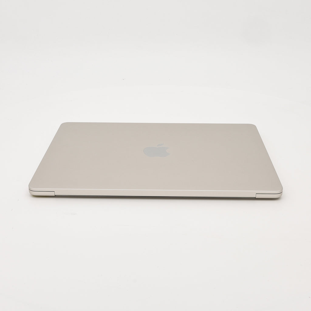 95新 Apple MacBook Air 22年 13寸 M2（8+10核） 8G RAM 512G SSD 星光色
