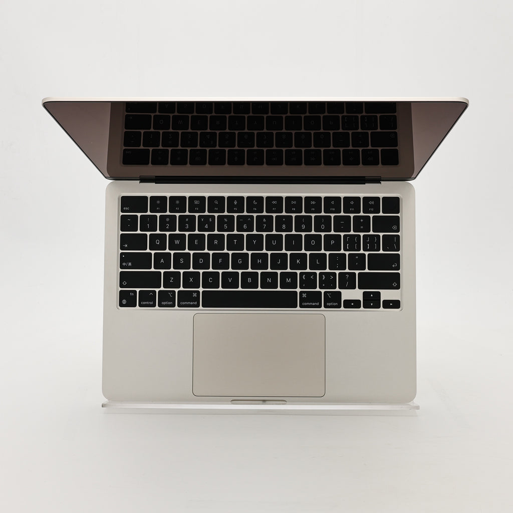 95新 Apple MacBook Air 24年 13寸 M3（8+10核） 8G RAM 512G SSD 星光色