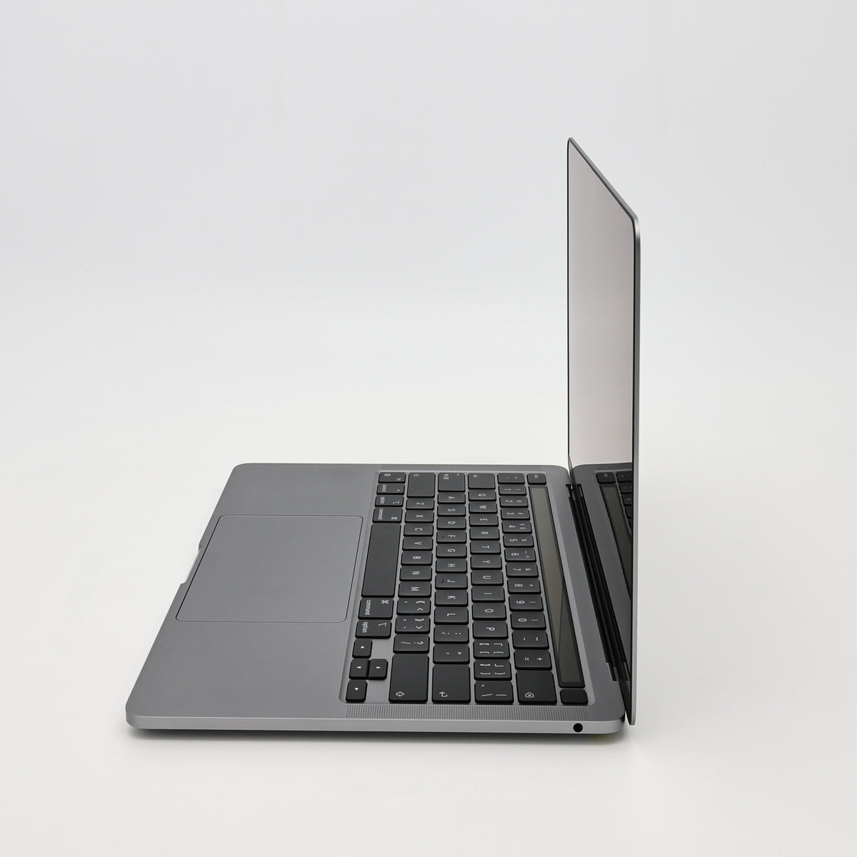 95新 Apple MacBook Pro 22年 13寸 M2（8+10核） 8G RAM 512G SSD 深空灰色