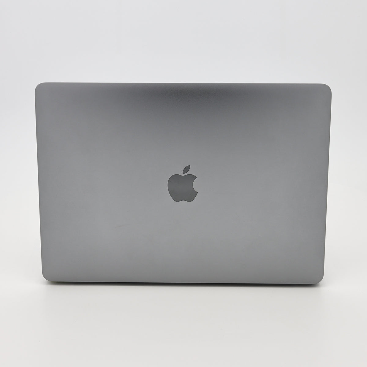 95新 Apple MacBook Pro 22年 13寸 M2（8+10核） 8G RAM 512G SSD 深空灰色