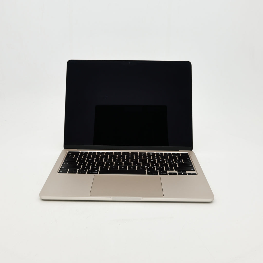 95新 Apple MacBook Air 22年 13寸 M2（8+8核） 16G RAM 256G SSD 星光色
