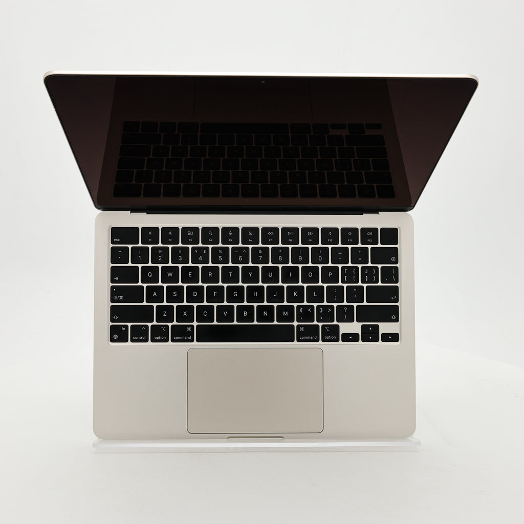 95新 Apple MacBook Air 22年 13寸 M2（8+8核） 16G RAM 256G SSD 星光色