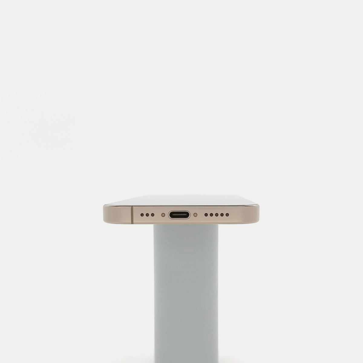 95新 Apple iPhone 16 Pro 128G 沙漠色鈦金屬 中國大陸版