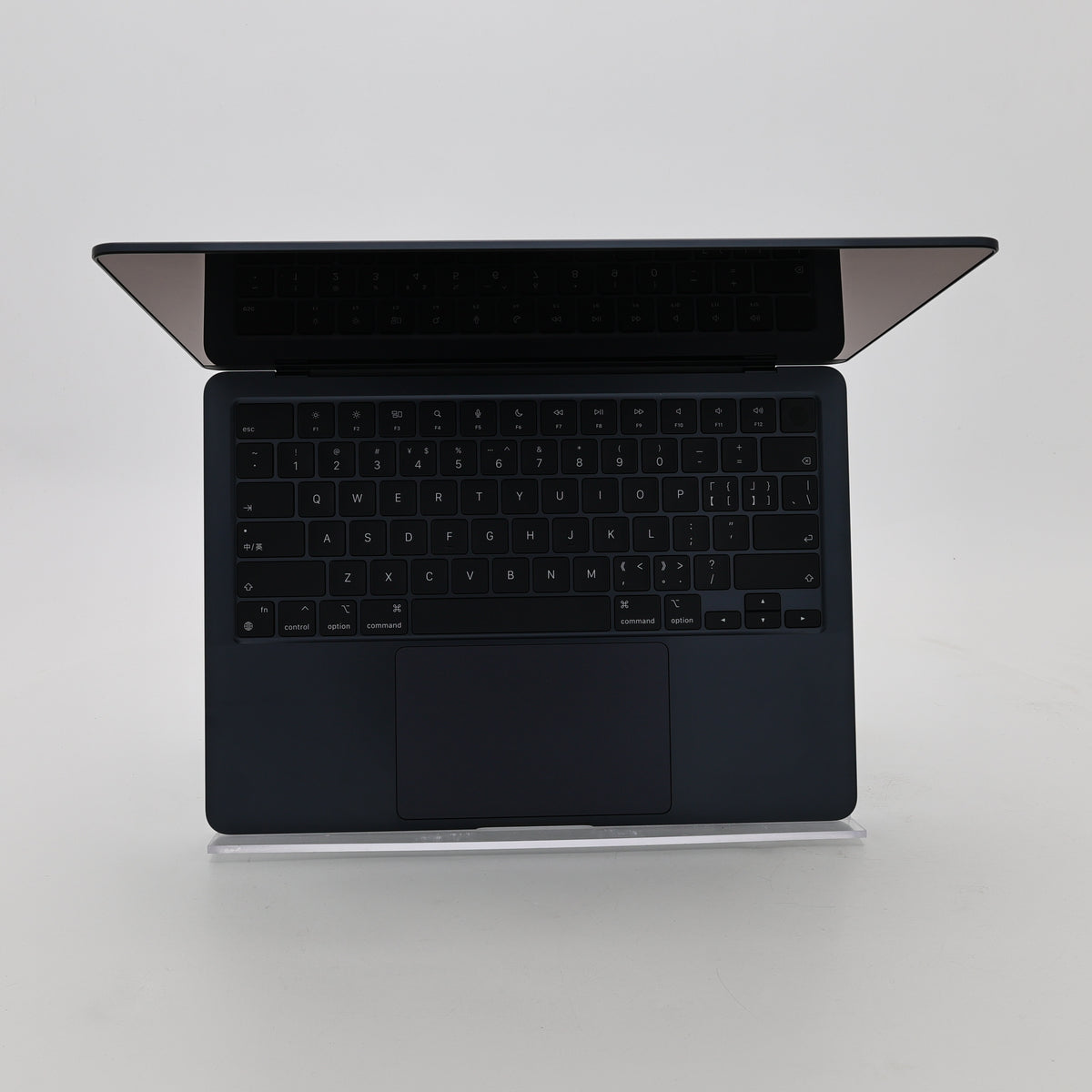 95新 Apple MacBook Air 22年 13寸 M2（8+8核） 8G RAM 256G SSD 午夜色