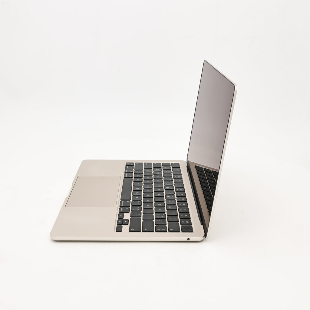 95新 Apple MacBook Air 22年 13寸 M2（8+8核） 8G RAM 256G SSD 星光色