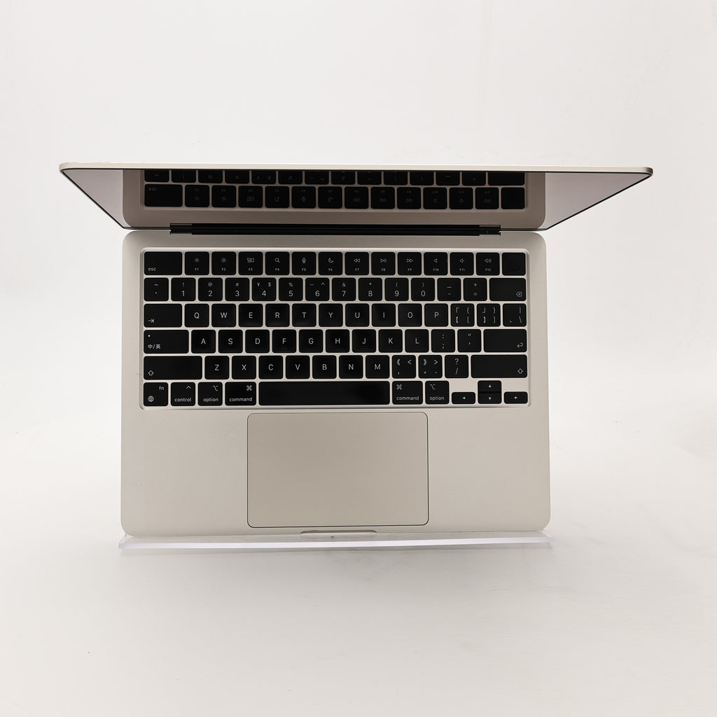 95新 Apple MacBook Air 22年 13寸 M2（8+8核） 8G RAM 256G SSD 星光色