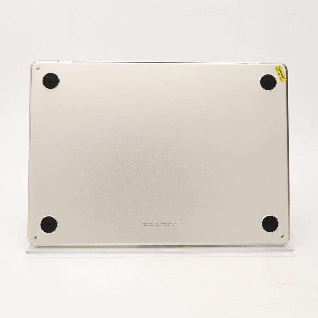 95新 Apple MacBook Air 22年 13寸 M2（8+8核） 8G RAM 256G SSD 星光色